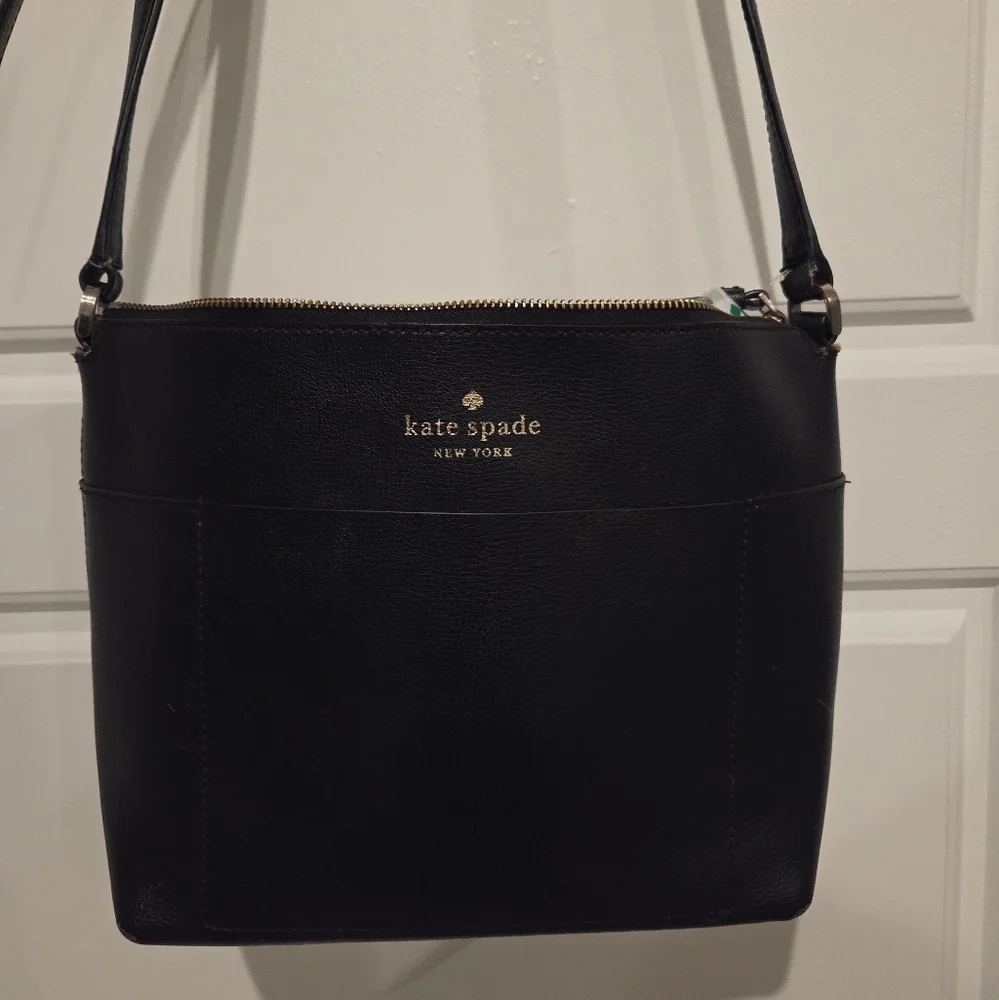 KATE SPADE WOMEN'S BLACK MONICA PEBBLED LEATHER CROSSBODY PURSE